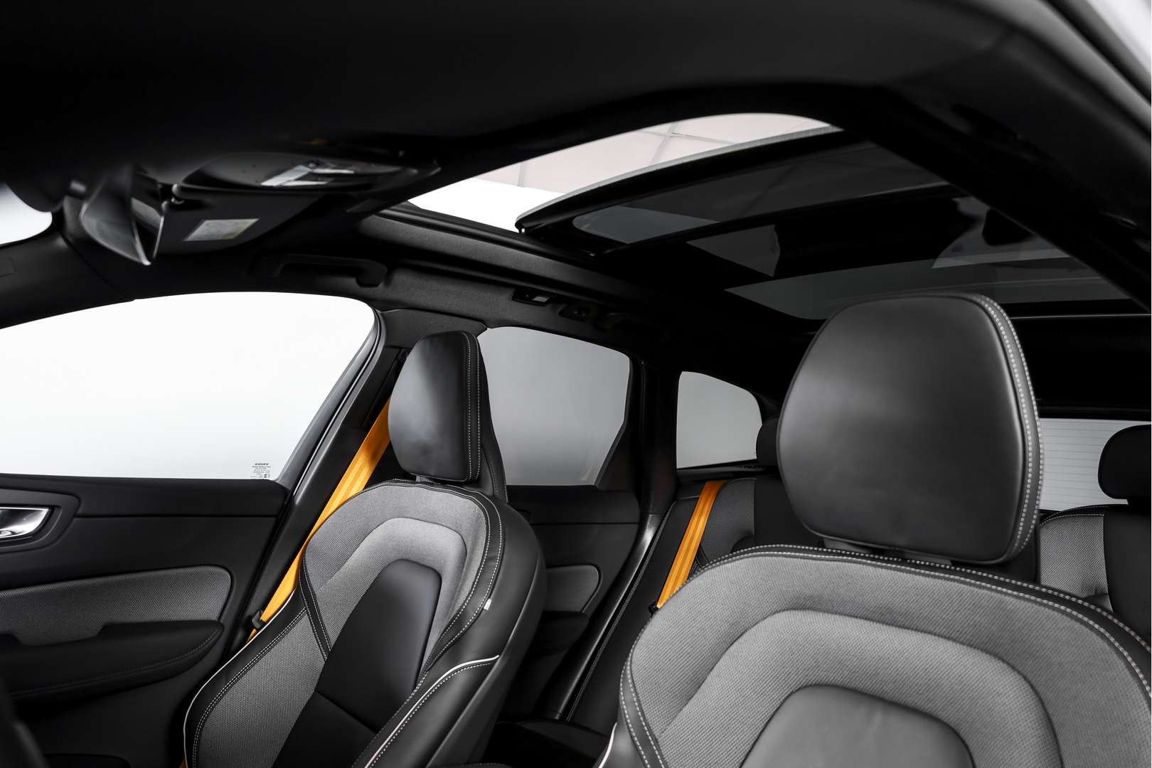 Volvo XC60 T8 Recharge Polestar Engineered - 2025 - Joinsteer - #6