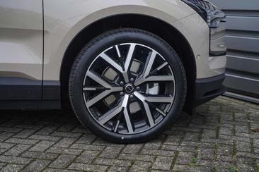 Volvo EX30 Ultra Single Motor — photo 7