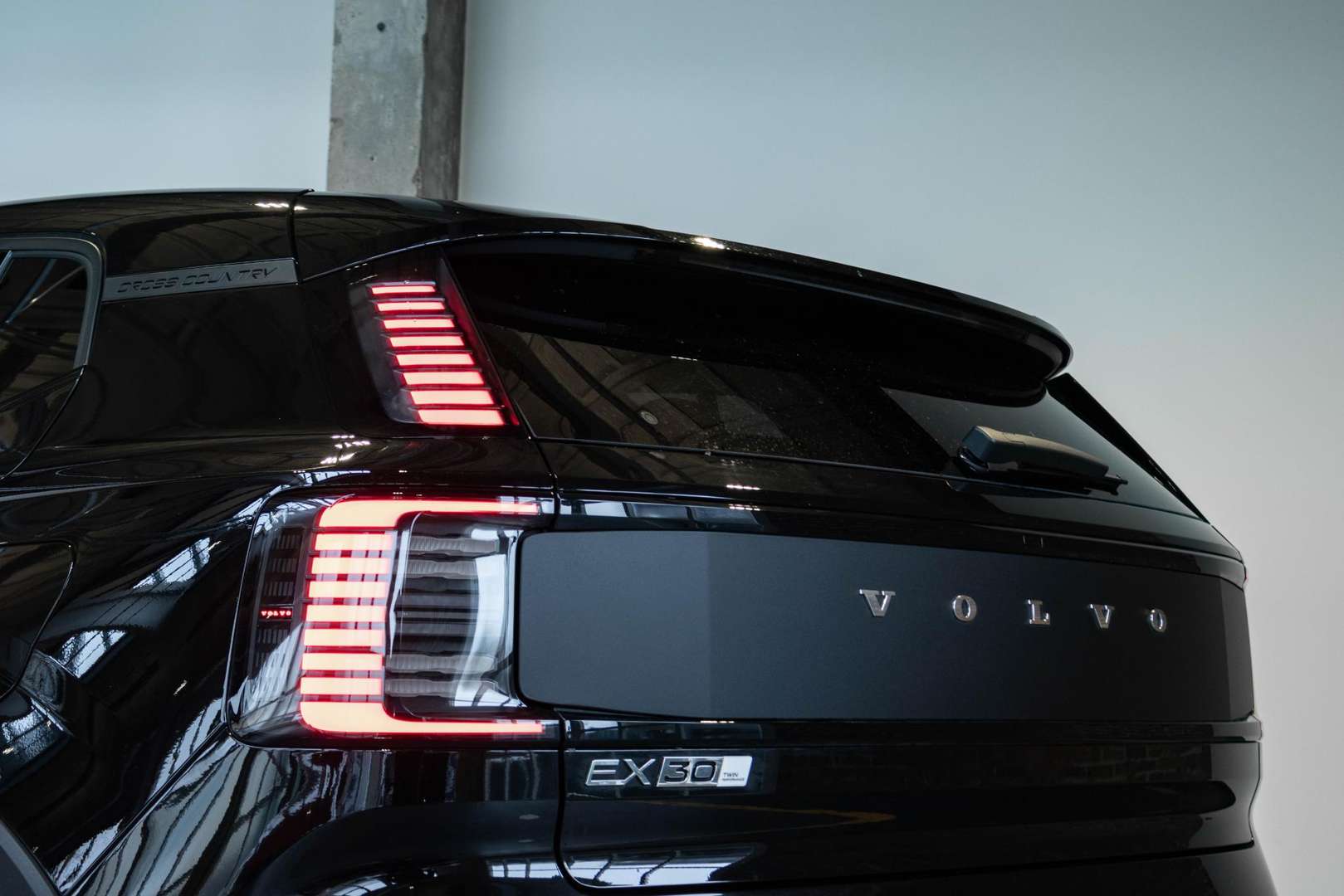 Volvo EX30 TWIN MOTOR PERFORMANCE - 2025 - Joinsteer - #12