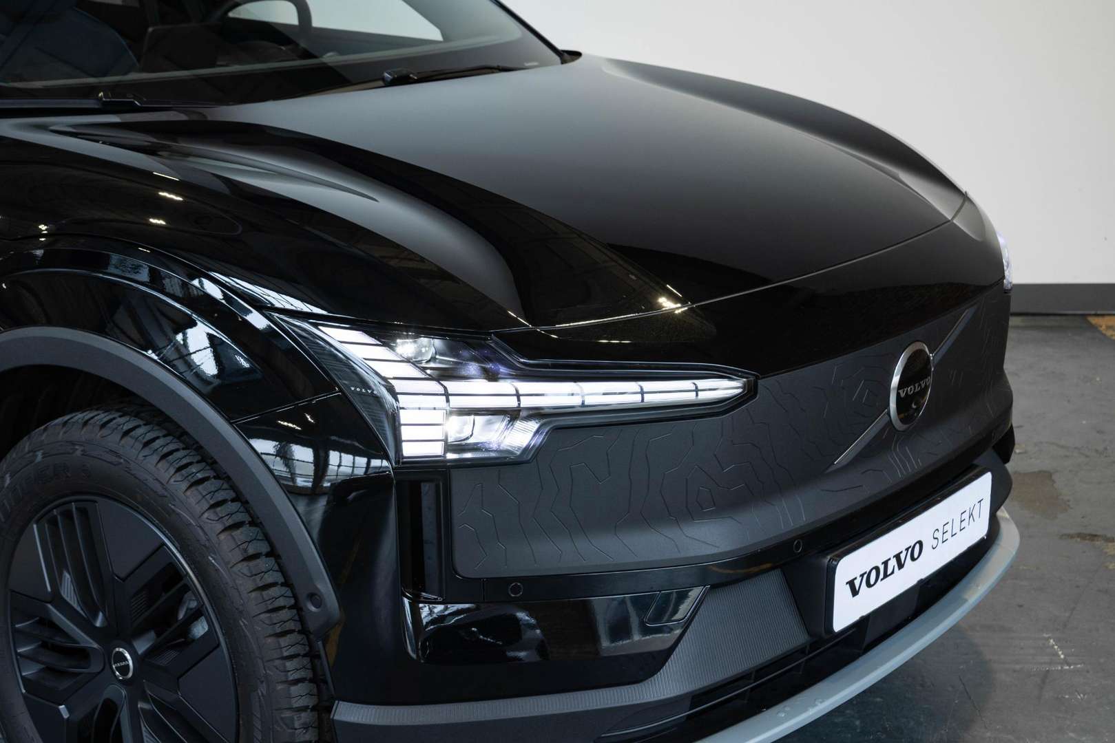 Volvo EX30 TWIN MOTOR PERFORMANCE - 2025 - Joinsteer - #14