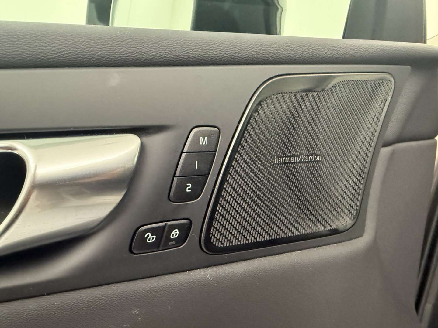 Volvo XC60 T6 Recharge Ultimate - 2025 - Joinsteer - #13