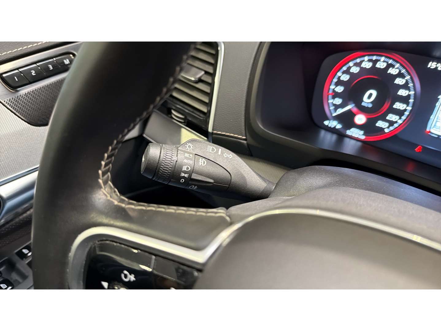 Volvo XC90 T8 Recharge R-Design - 2021 - Joinsteer - #18