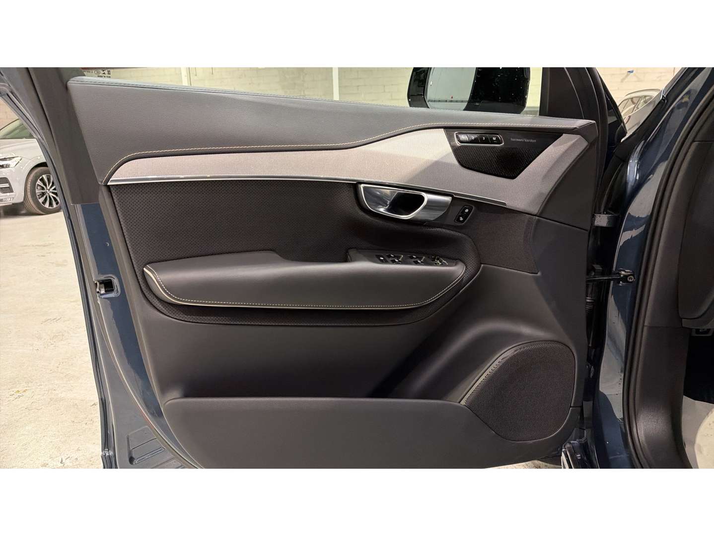 Volvo XC90 T8 Recharge R-Design - 2021 - Joinsteer - #26