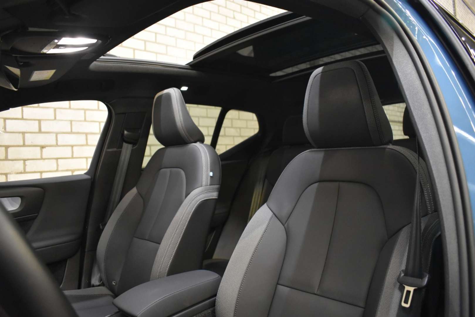 Volvo EX40 Recharge Ultimate - 2025 - Joinsteer - #3