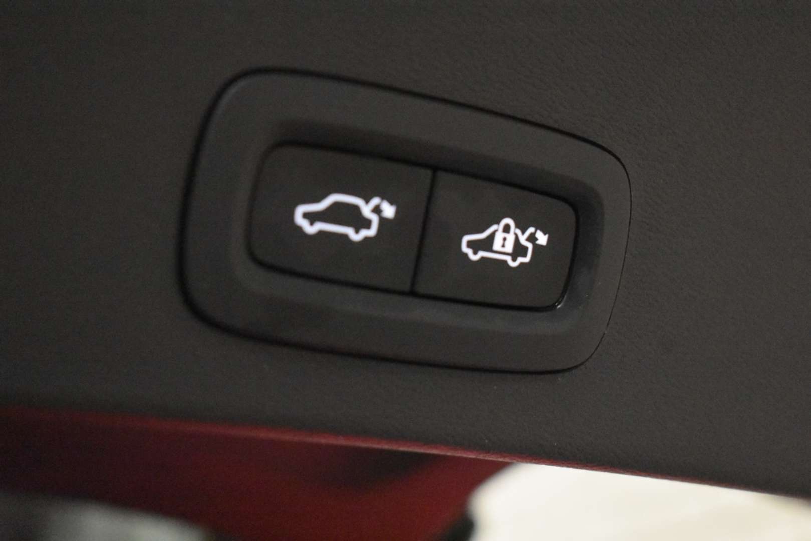 Volvo EX40 Recharge Ultimate - 2025 - Joinsteer - #38