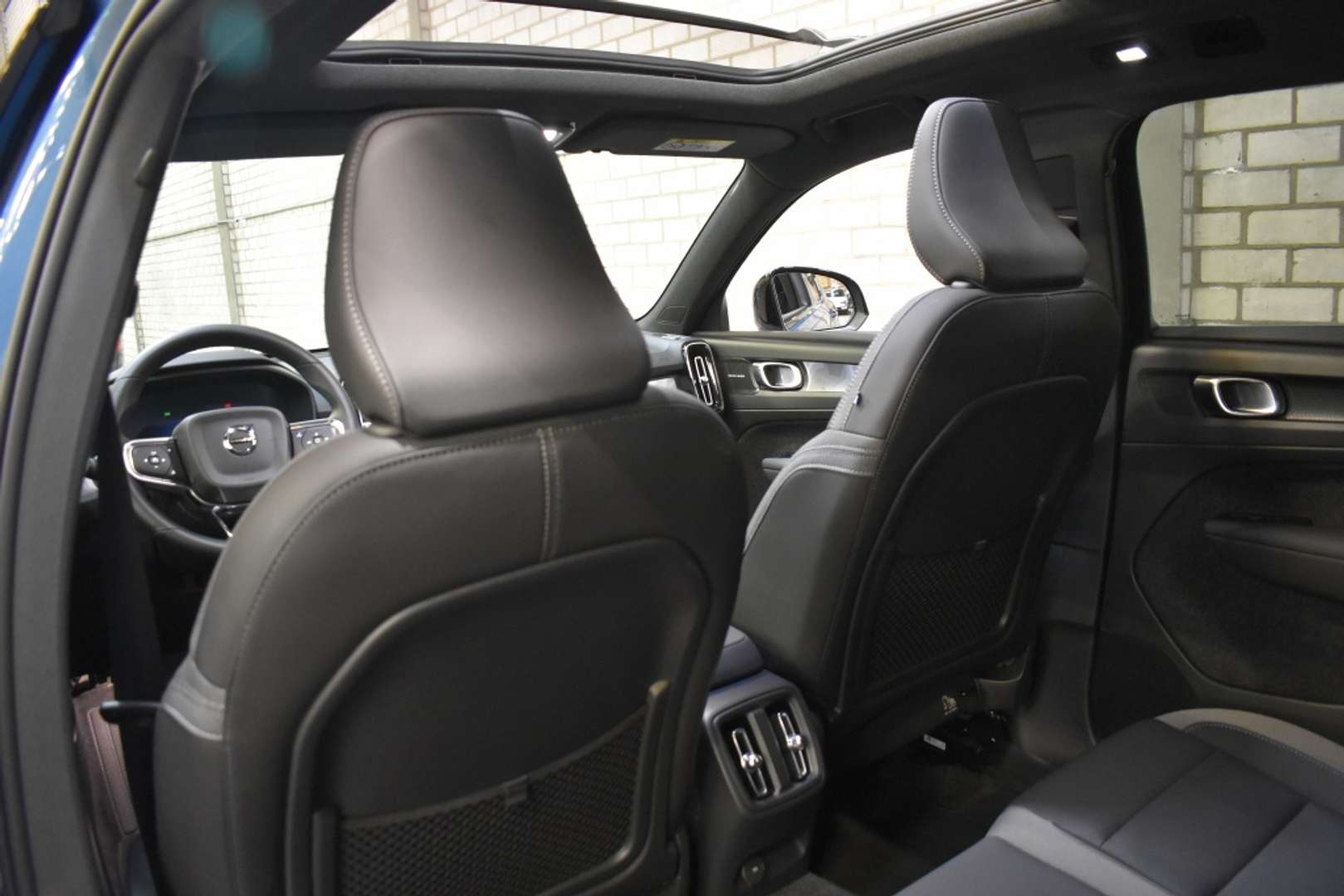 Volvo EX40 Recharge Ultimate - 2025 - Joinsteer - #16