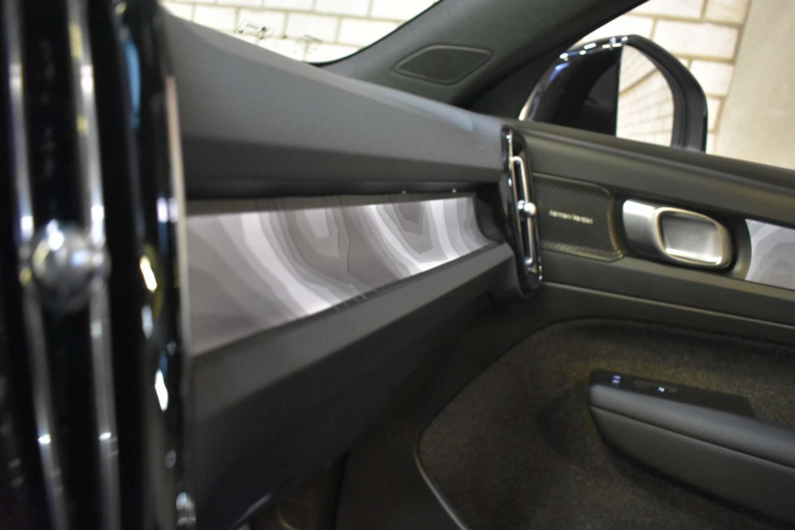 Volvo EX40 Recharge Ultimate - 2025 - Joinsteer - #19