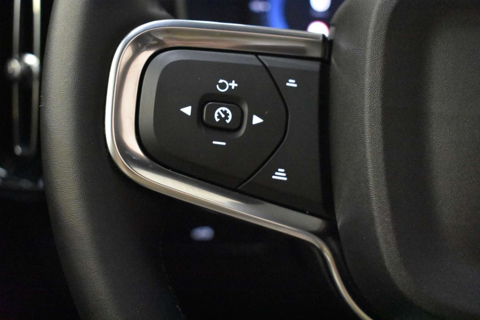 Volvo EX40 Recharge Ultimate - 2025 - Joinsteer - #21