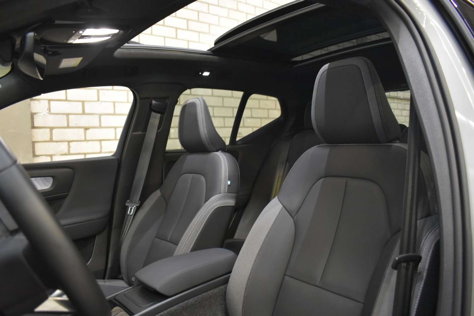 Volvo EX40 Extended Range Ultra - 2025 - Joinsteer - #3