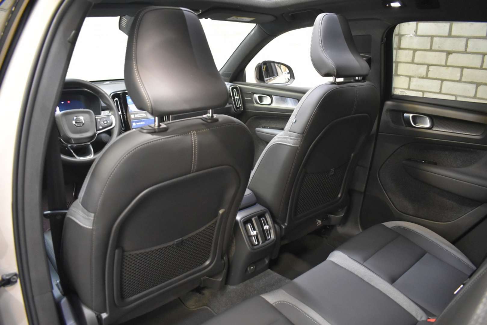 Volvo EX40 Ultra Extended Range - 2025 - Joinsteer - #16