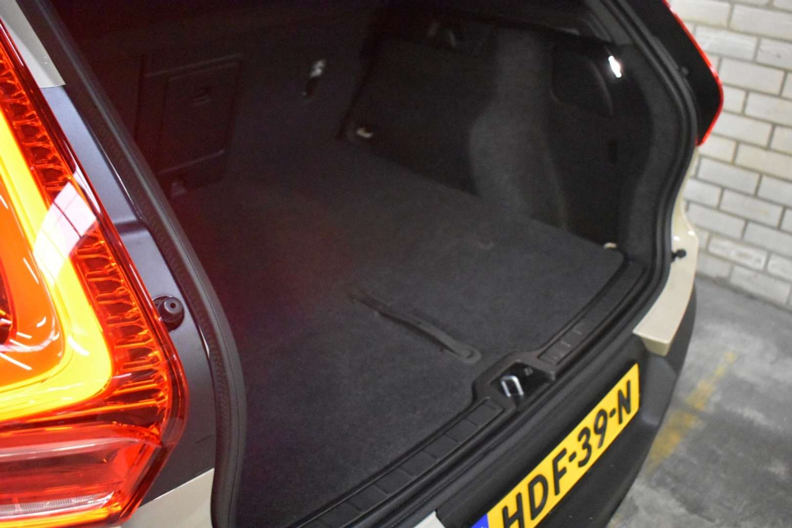 Volvo EX40 Ultra Extended Range - 2025 - Joinsteer - #30