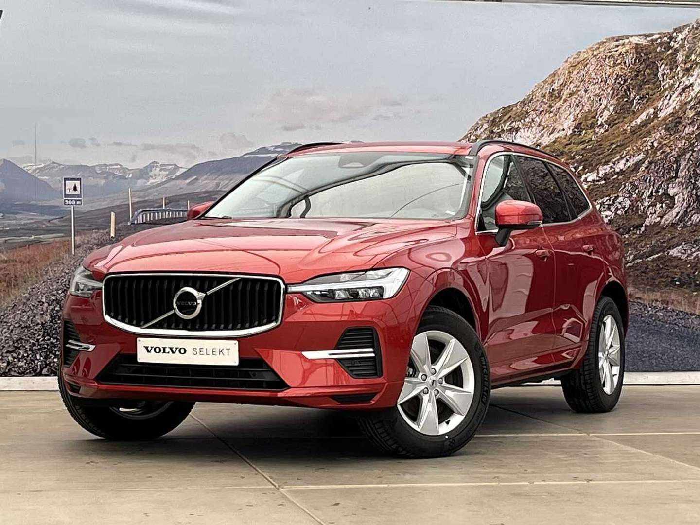 Volvo XC60 B4 Core - 2023 - Joinsteer - #1