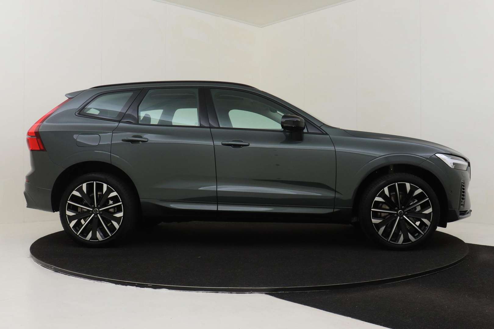 Volvo XC60 T6 Recharge Ultimate - 2025 - Joinsteer - #12