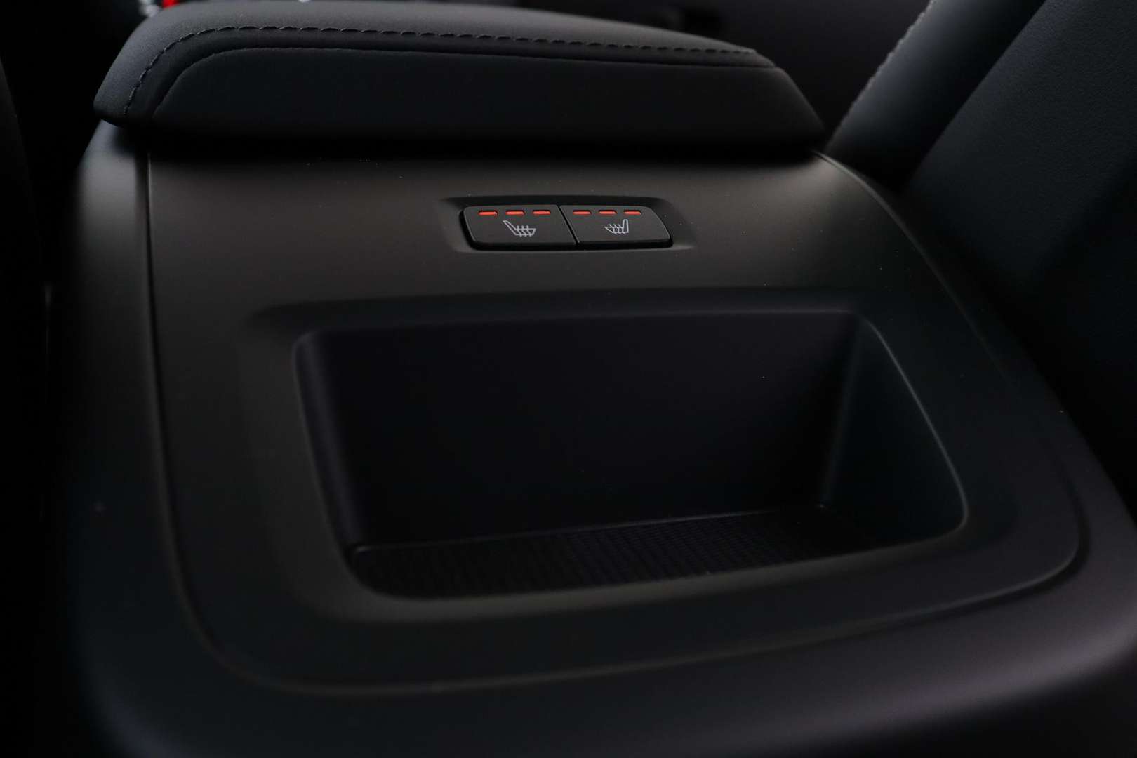 Volvo XC60 T6 Recharge Ultimate - 2025 - Joinsteer - #13