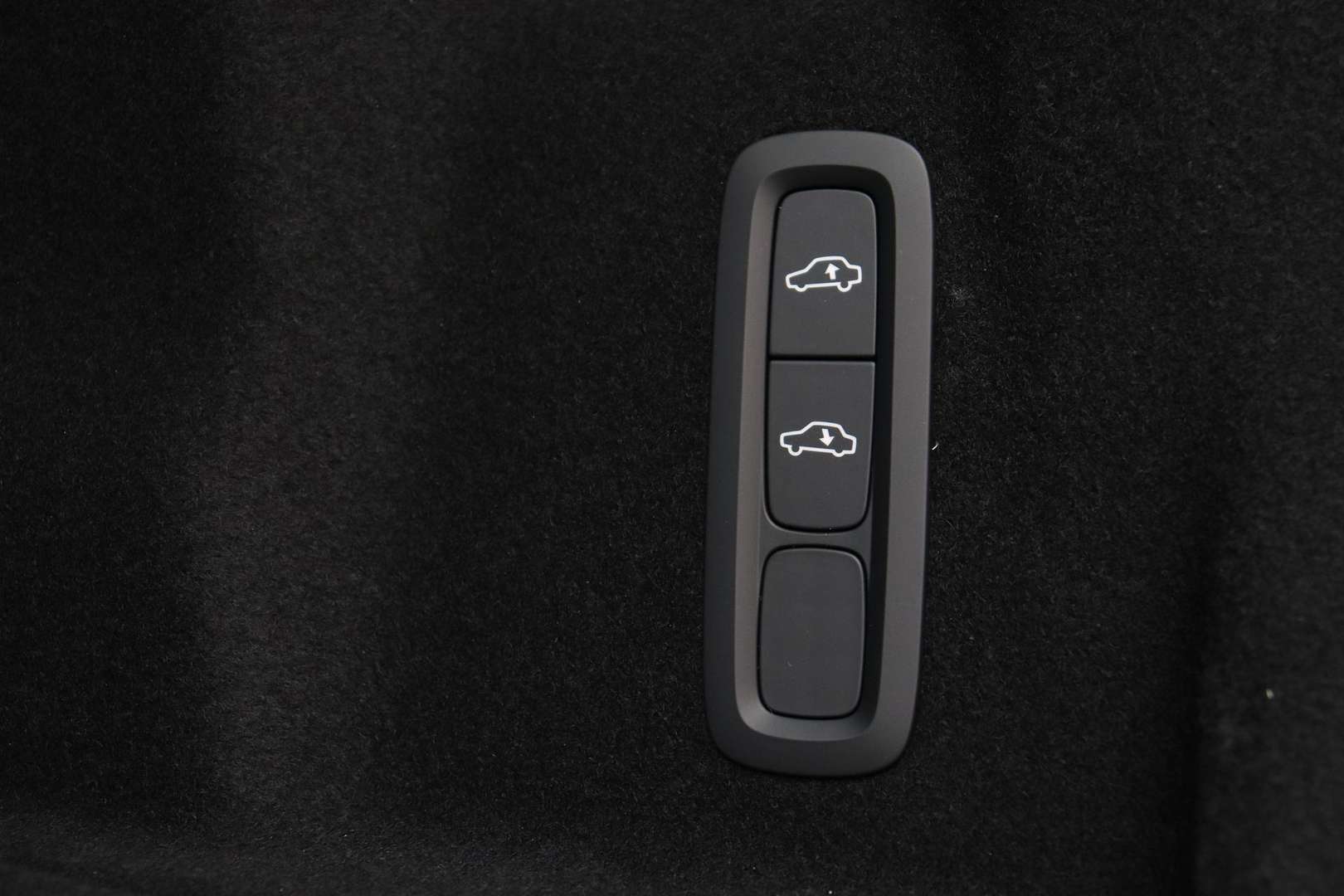 Volvo XC60 T6 Recharge Ultimate - 2025 - Joinsteer - #36