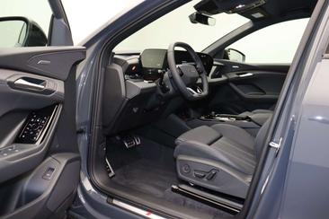 Audi Q6 E-tron S Line Performance — photo 7