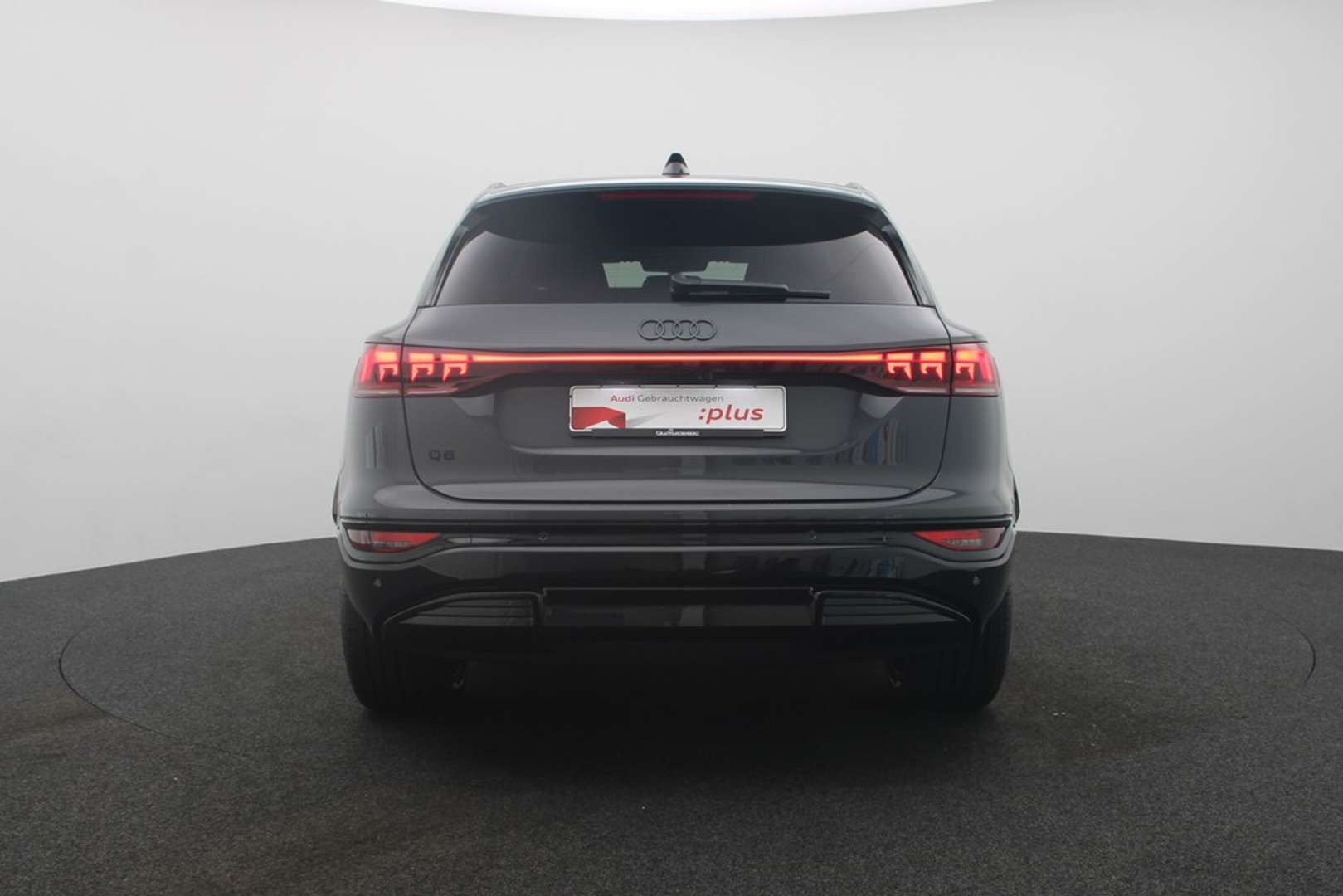 Audi Q6 E-tron S Line Performance - 2025 - Joinsteer - #3