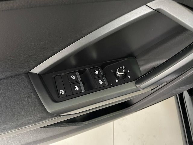 Audi Q3 TFSI E S Line 45 TFSI E 245 ch S Tronic - 2022 - Joinsteer - #28