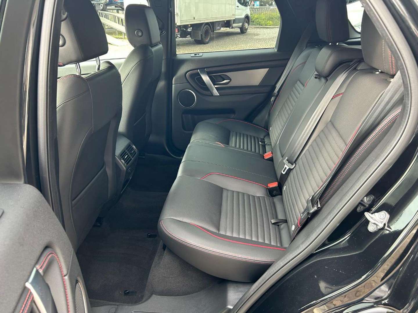Land Rover Discovery Sport TD4 R-Dynamic S - 2023 - Joinsteer - #4