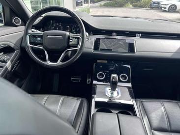 Land Rover Range Rover Evoque P300e R-Dynamic HSE — photo 7