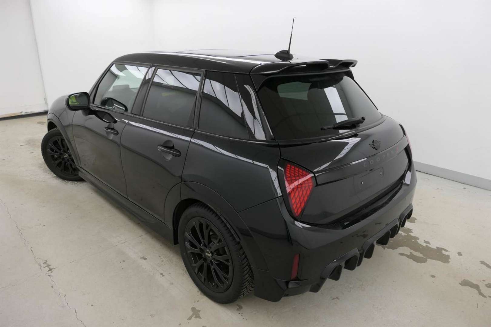 Mini 3 Portes JCW Trim Cooper S - 2024 - Joinsteer - #3