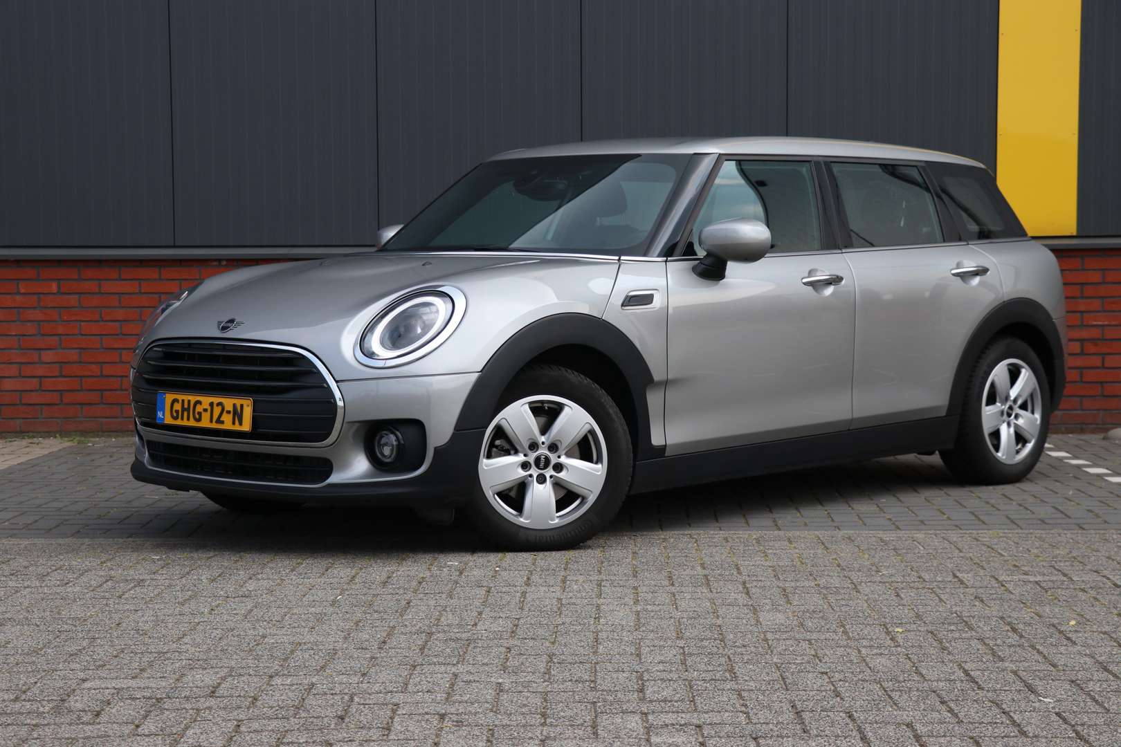 Mini Clubman Essential One - 2023 - Joinsteer - #1
