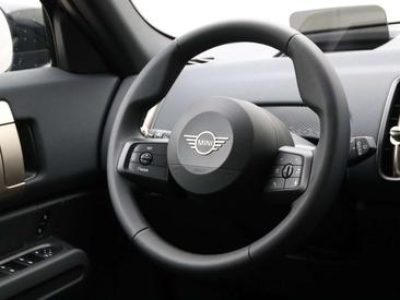 Mini Countryman — photo 18