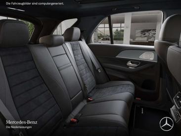 Mercedes GLE 400 AMG Line — photo 11