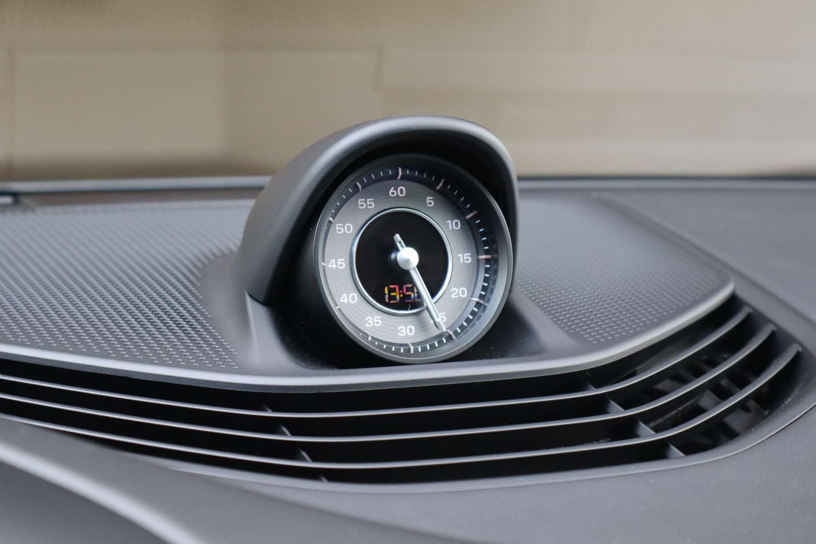 Porsche Taycan Turbo S Cross Turismo - 2023 - Joinsteer - #12