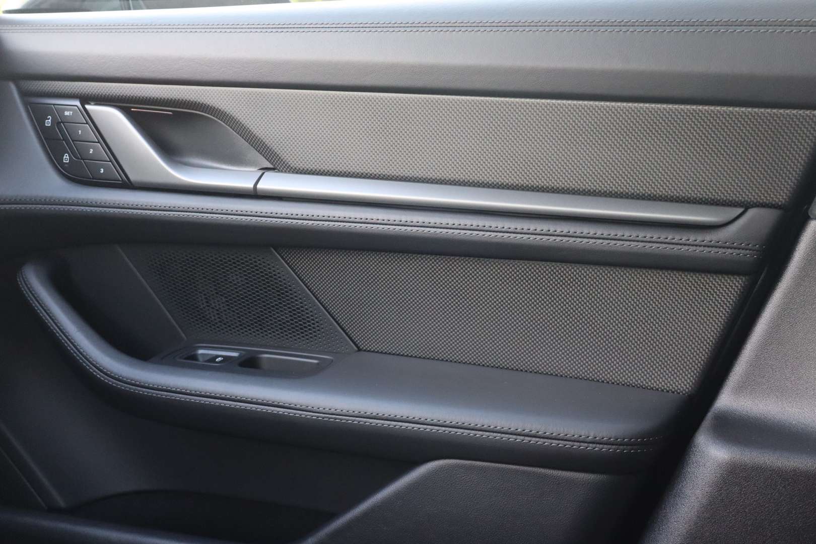 Porsche Taycan Turbo S Cross Turismo - 2023 - Joinsteer - #30