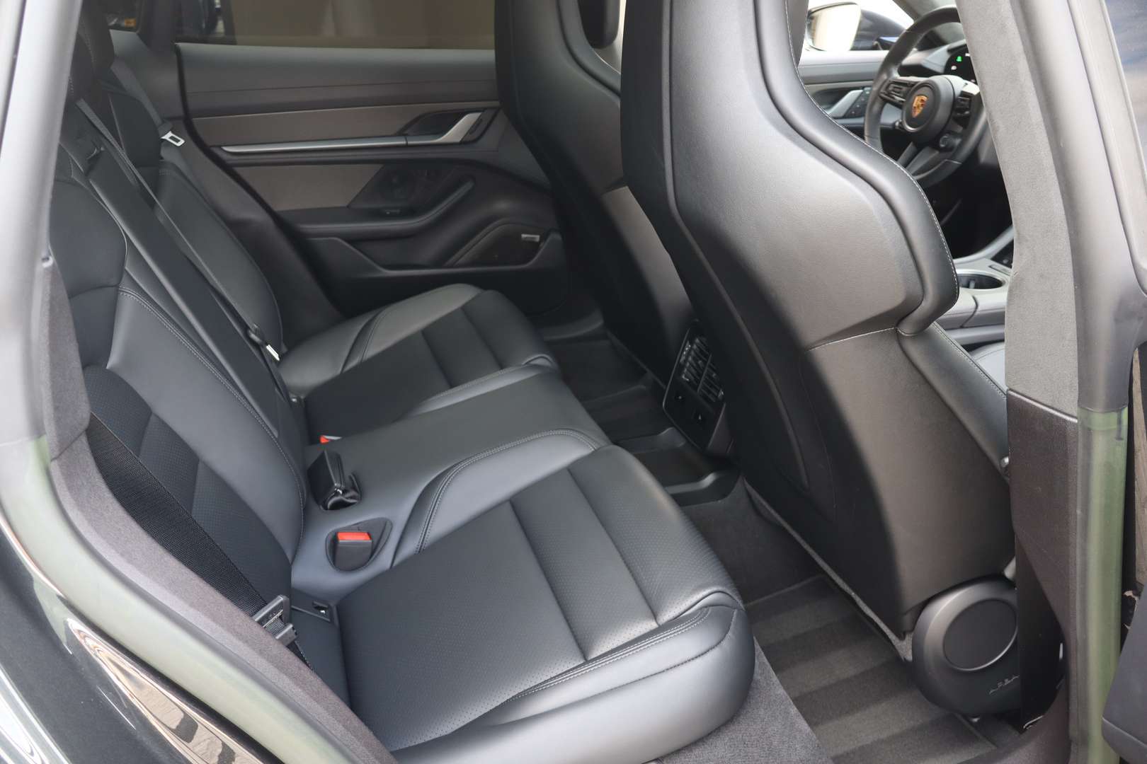 Porsche Taycan Turbo S Cross Turismo - 2023 - Joinsteer - #45