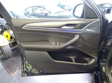 BMW X4 M40d XDrive — photo 7