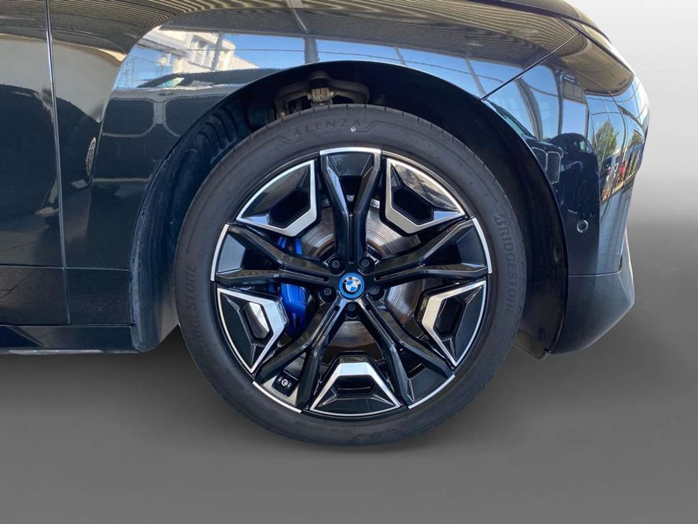 BMW IX Sportpaket Électrique - 2023 - Joinsteer - #15