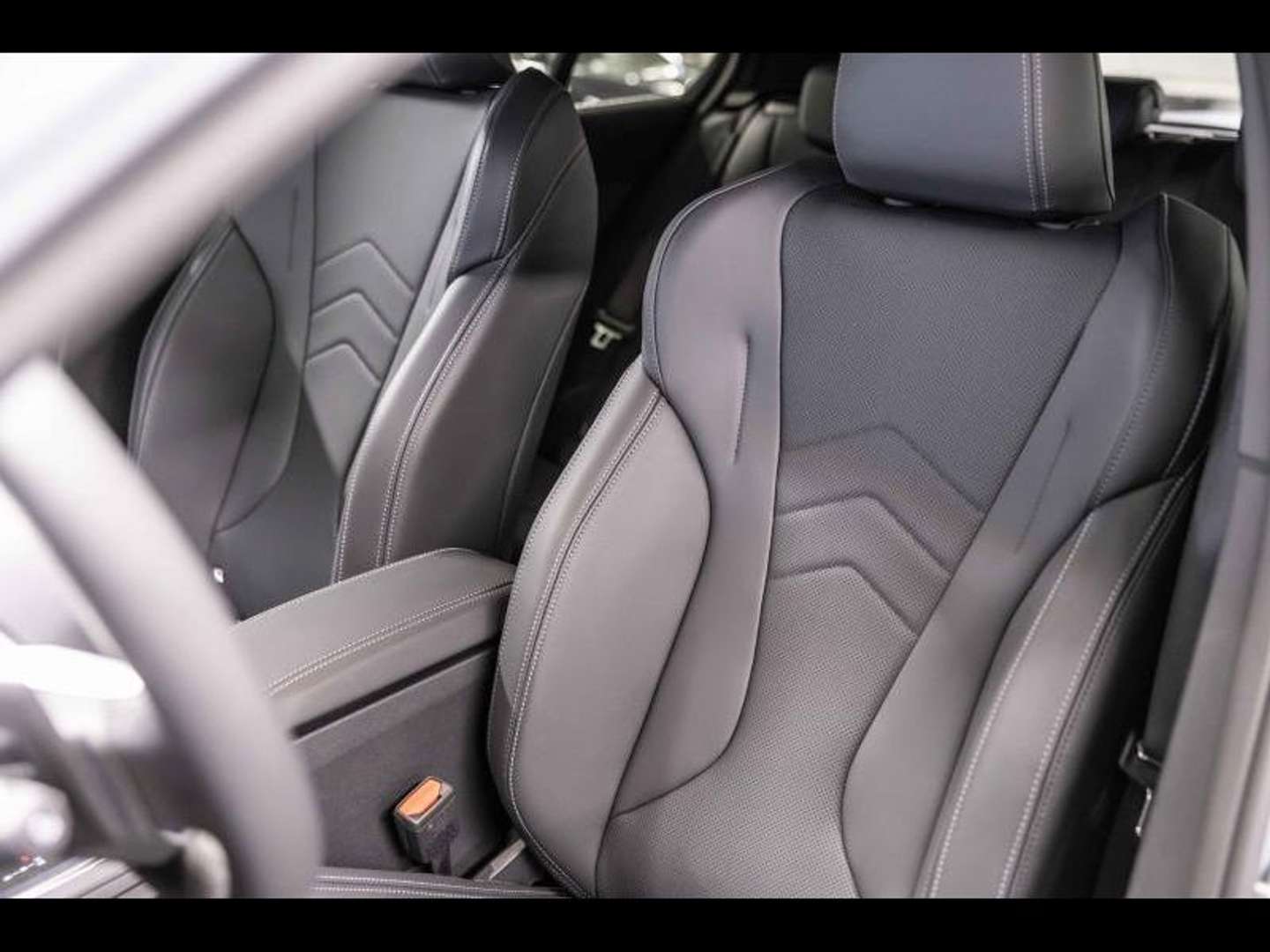 BMW 116 M Sport 116 - 2025 - Joinsteer - #10