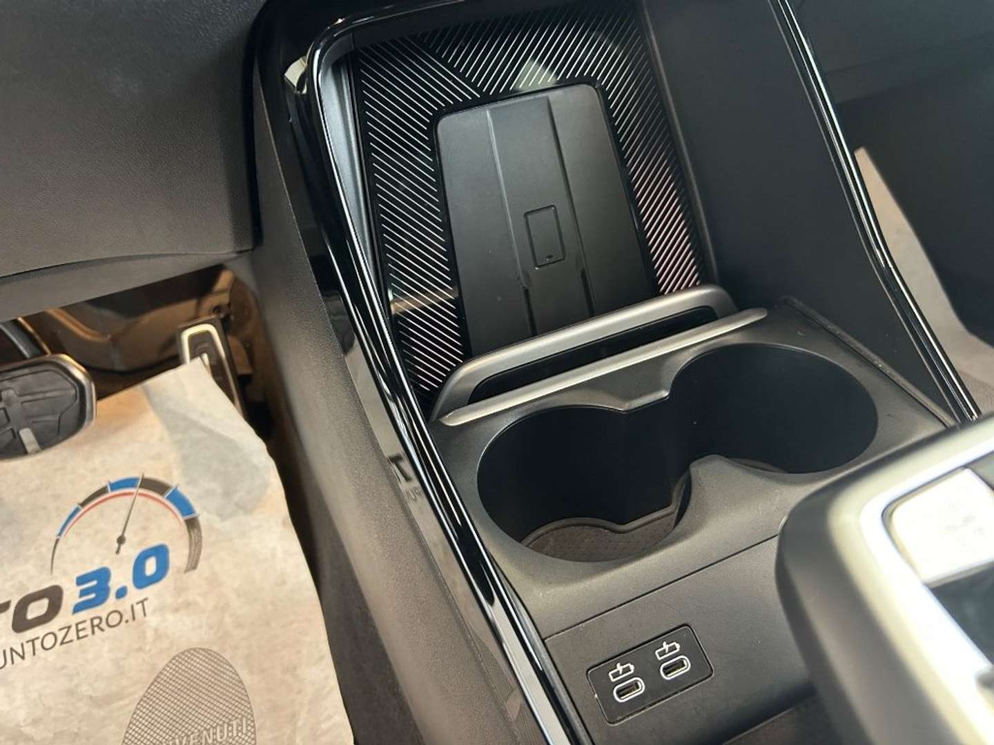 BMW 218 Active Tourer M Sport 218d - 2025 - Joinsteer - #15