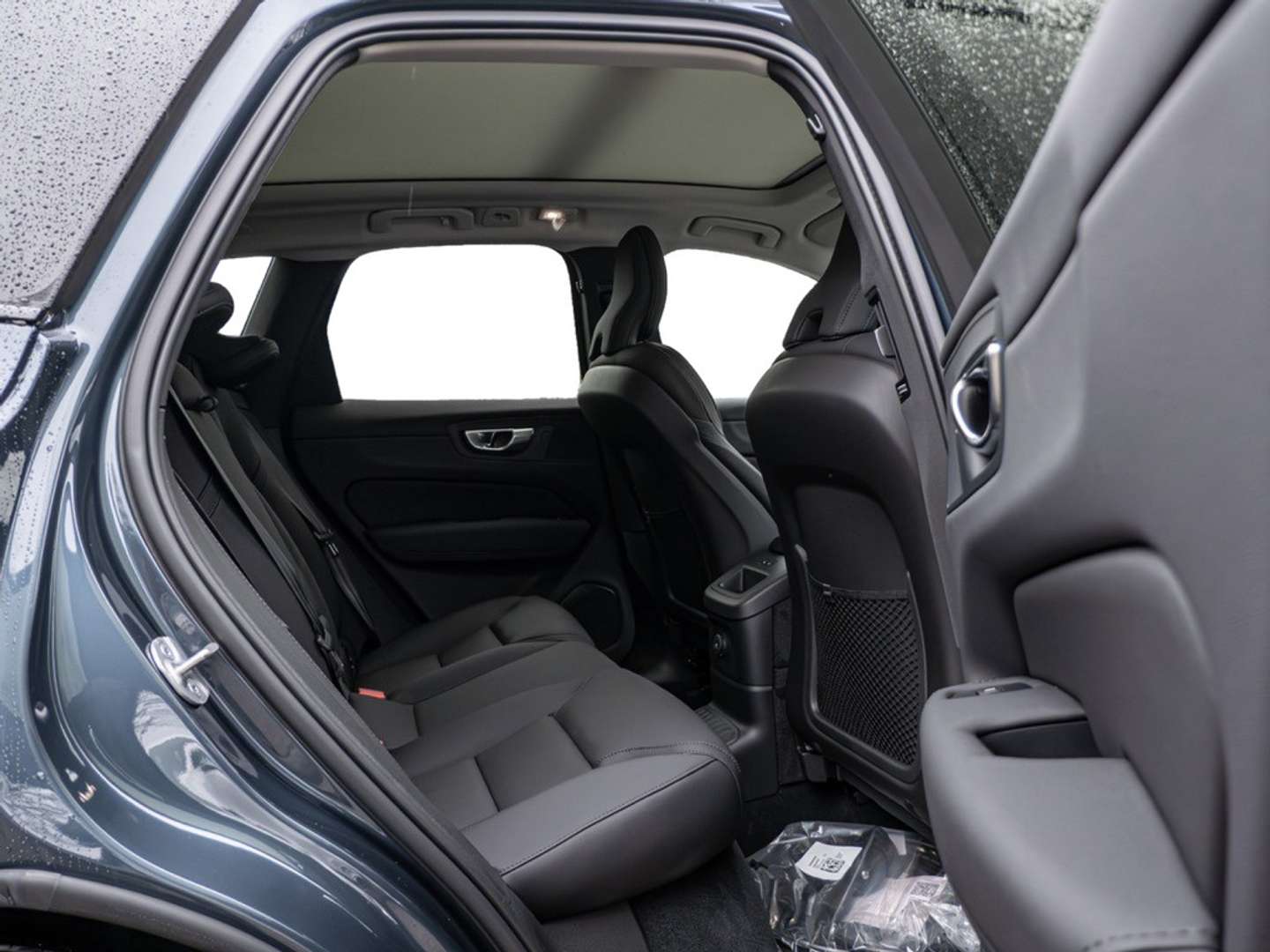 Volvo XC60 T8 Recharge Ultimate - 2025 - Joinsteer - #5