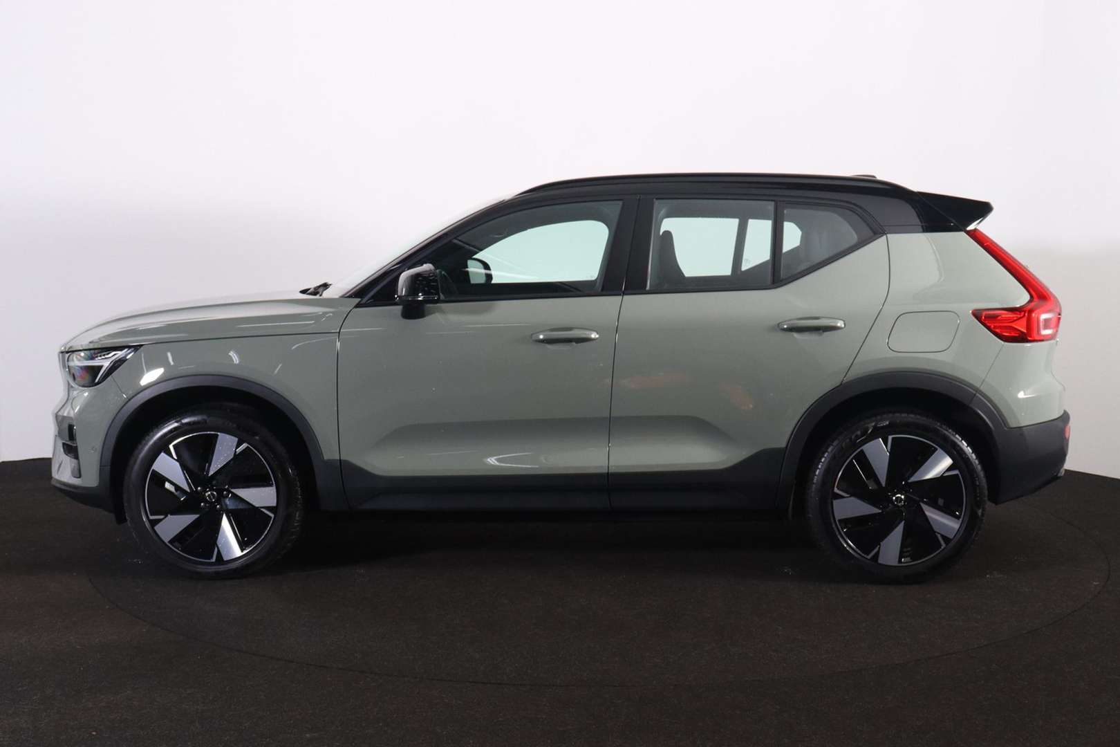 Volvo EX40 Ultra Extended Range - 2024 - Joinsteer - #2