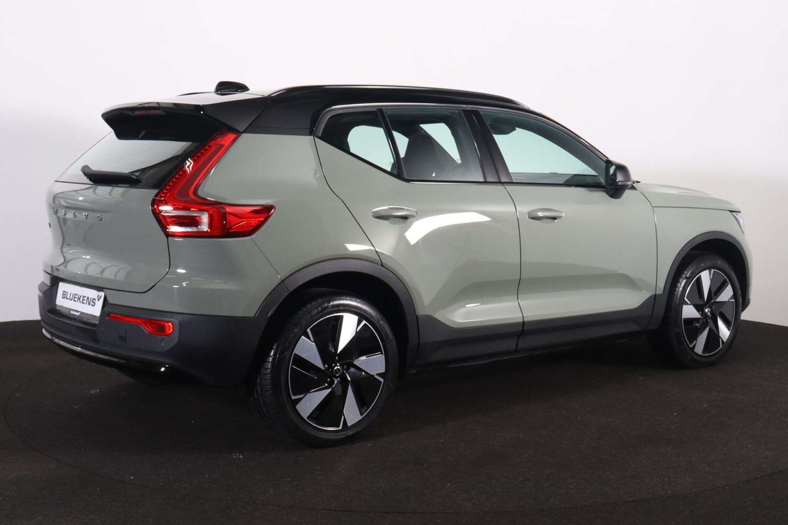 Volvo EX40 Ultra Extended Range - 2024 - Joinsteer - #4