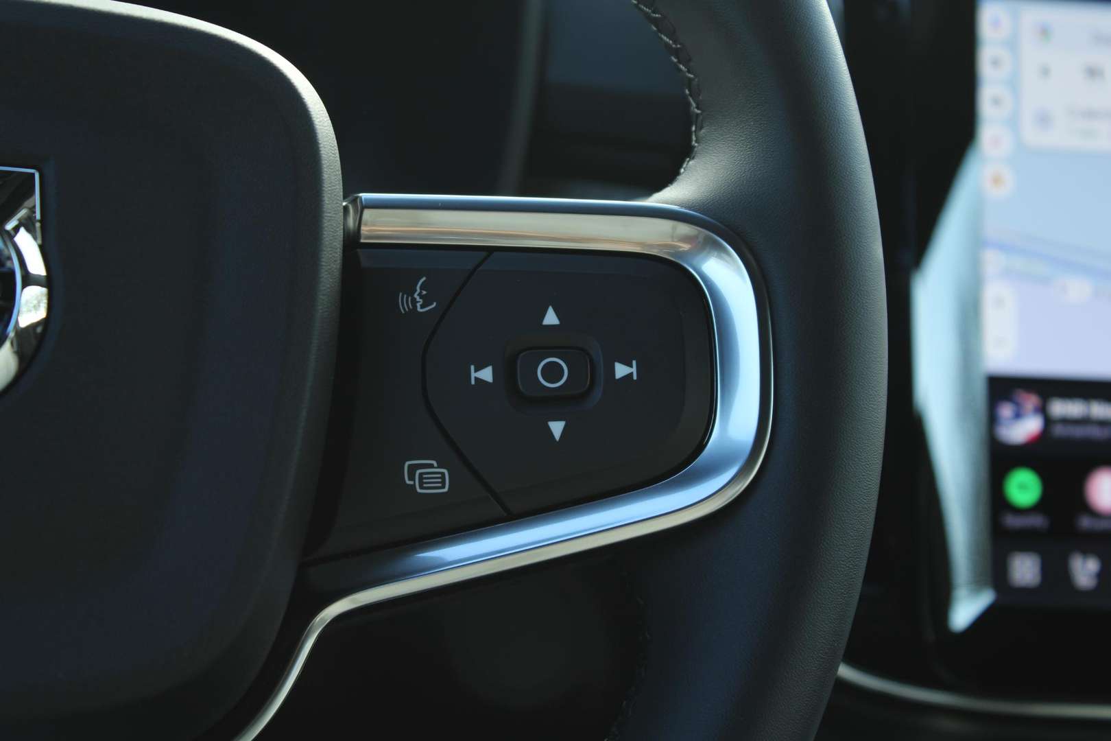 Volvo EX40 Single Motor Business - 2025 - Joinsteer - #15