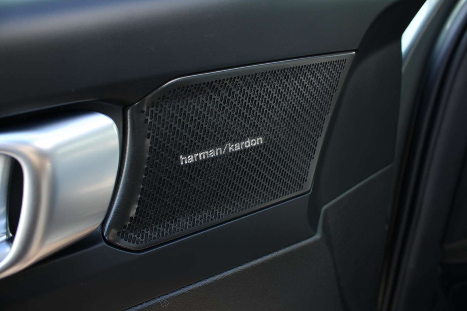 Volvo EX40 Single Motor Business - 2025 - Joinsteer - #16