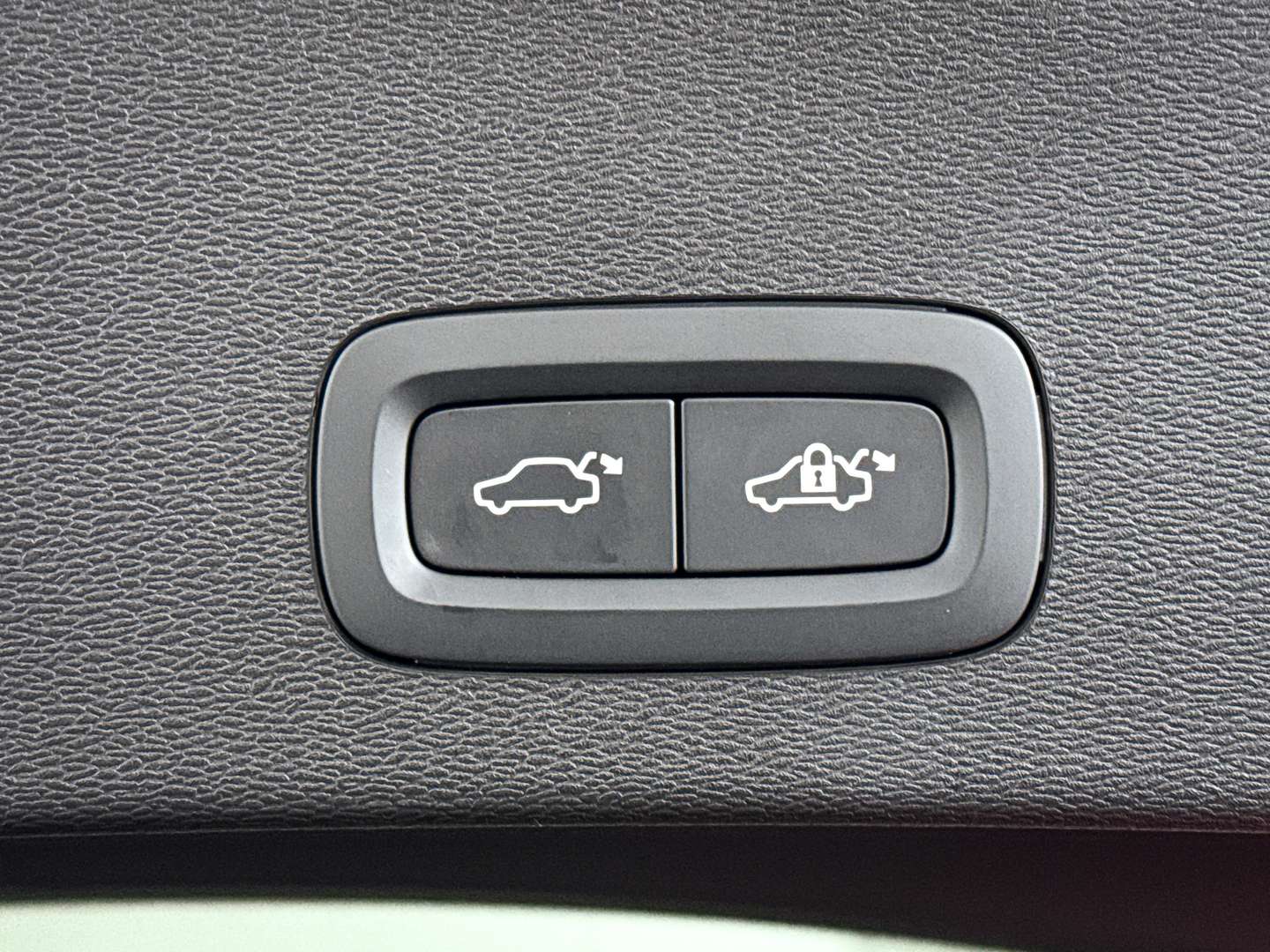 Volvo C40 Recharge Ultimate - 2025 - Joinsteer - #14