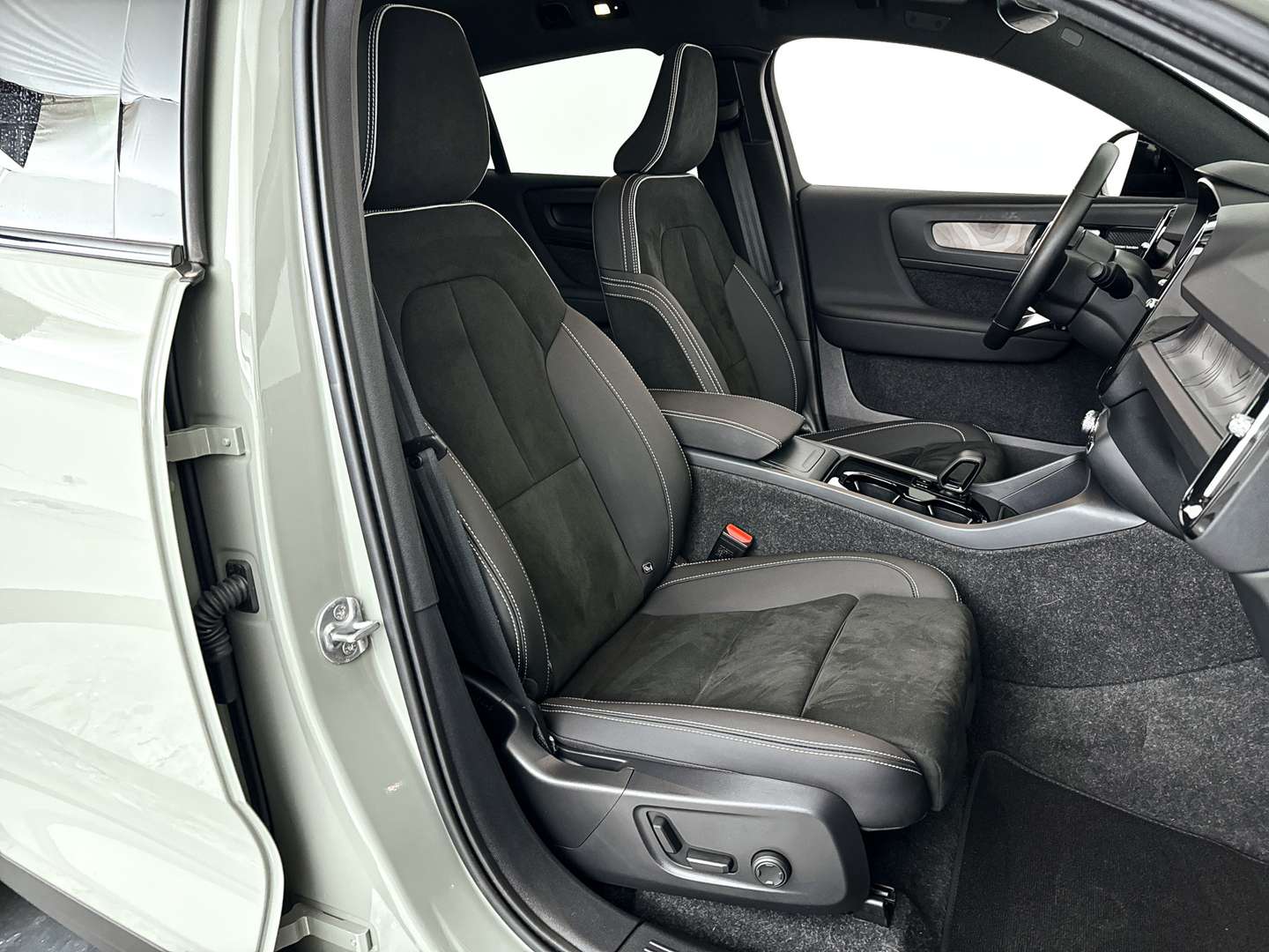 Volvo C40 Recharge Ultimate - 2025 - Joinsteer - #31