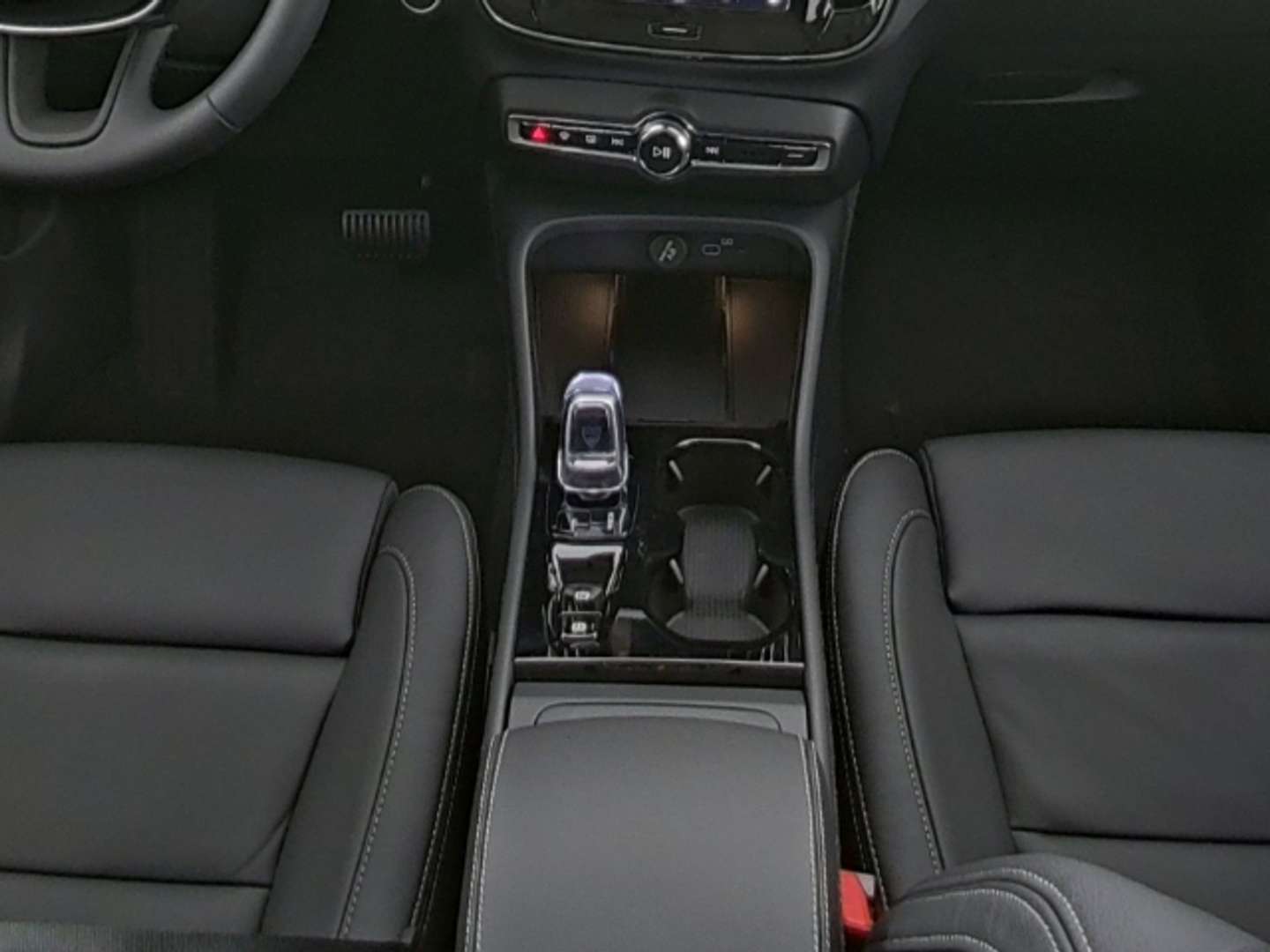 Volvo XC40 B4 Plus - 2025 - Joinsteer - #6