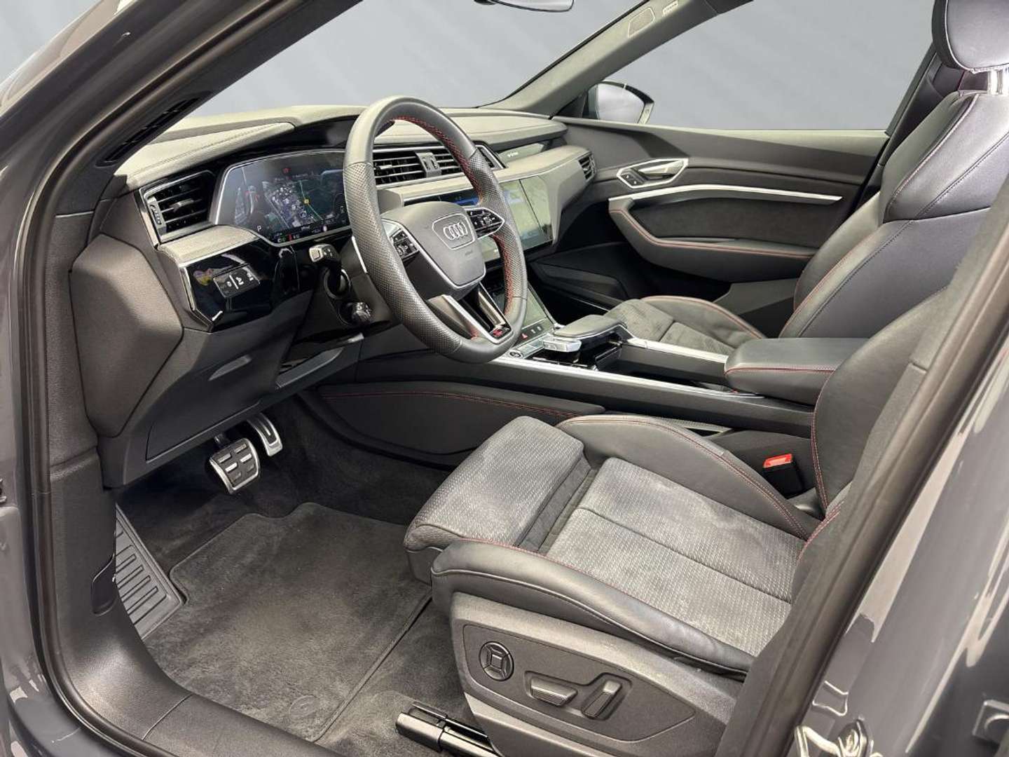 Audi Q8 S Line 55 - 2023 - Joinsteer - #3