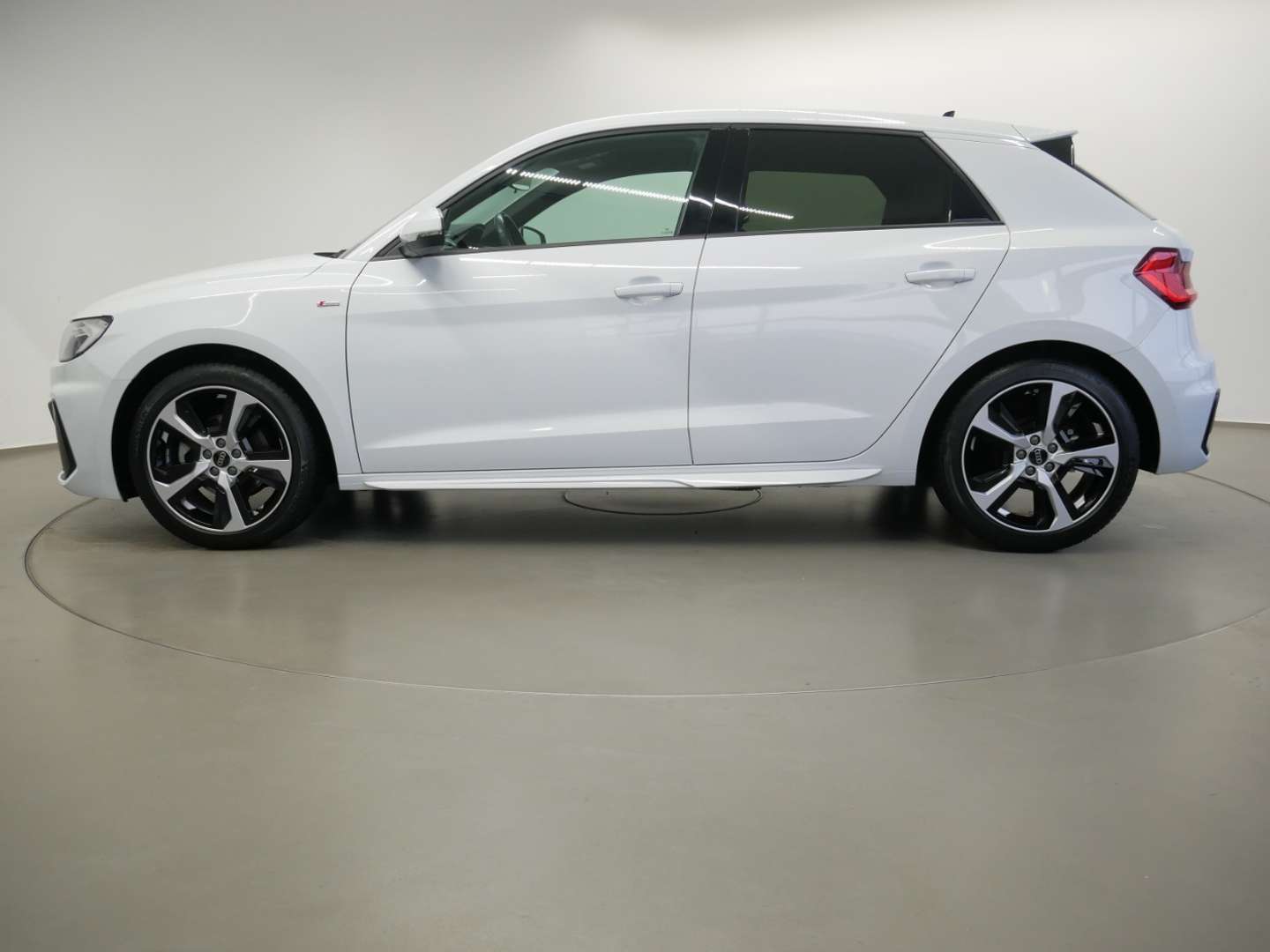 Audi A1 Sportback S Line 35 TFSI - 2023 - Joinsteer - #4