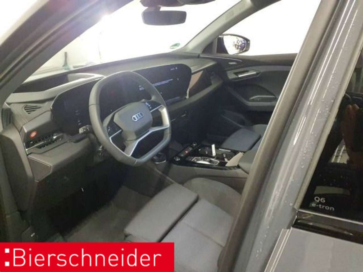 Audi Q6 E-tron S Line Performance - 2025 - Joinsteer - #3