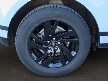 Land Rover Range Rover Evoque D165 S — photo 9
