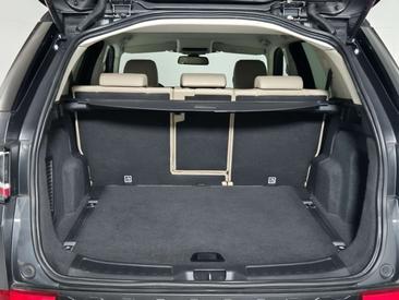 Land Rover Discovery Sport D180 HSE Luxury — photo 13