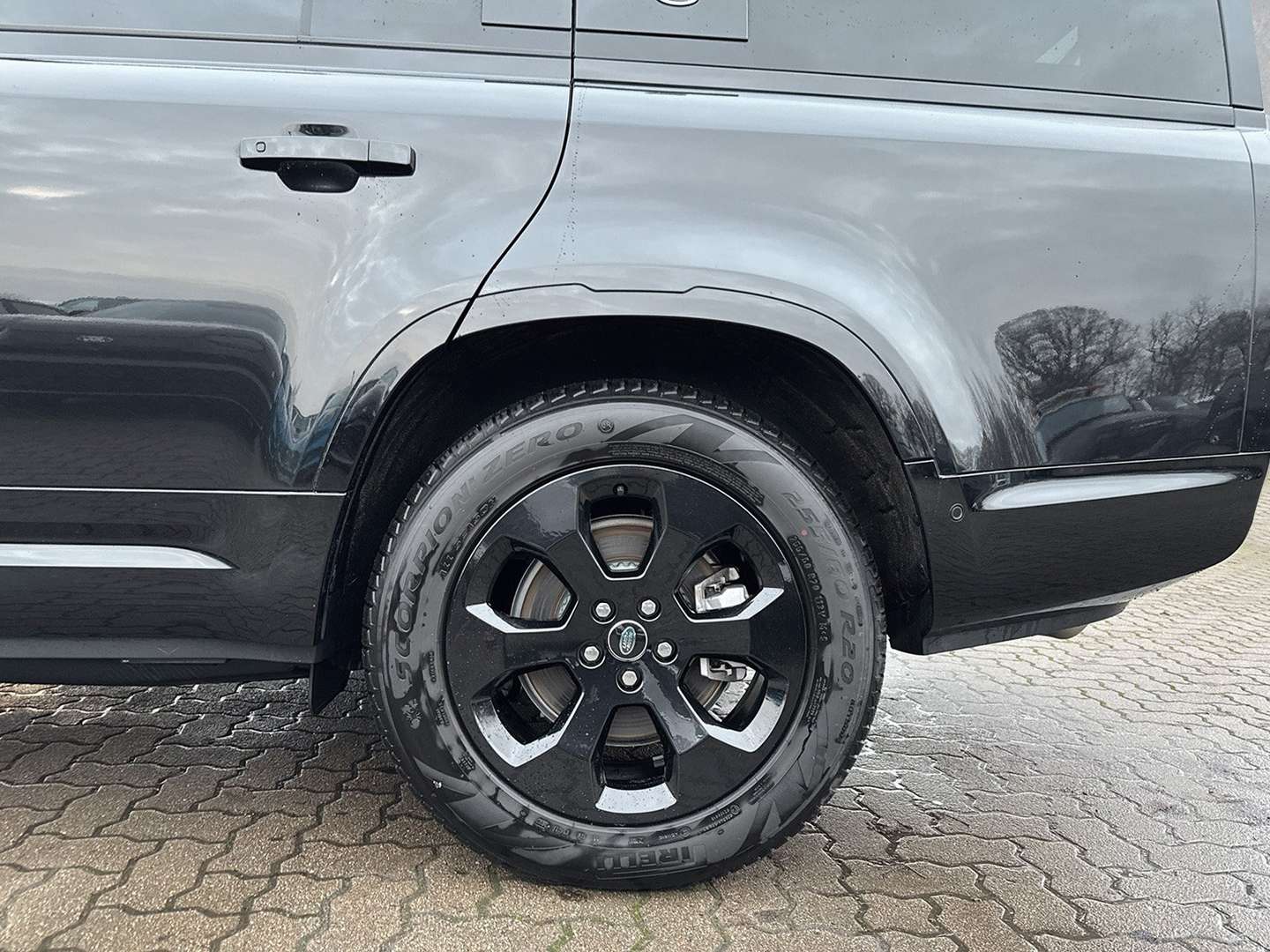 Land Rover Defender 130 X-Dynamic SE D300 - 2024 - Joinsteer - #9