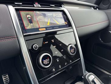 Land Rover Discovery Sport D200 R-Dynamic — photo 29